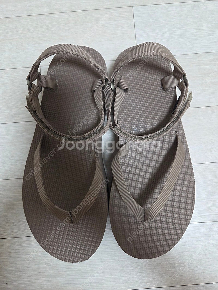 테바 플랫폼 샌들 슬림 카리부브라운색상 220-225 ...--2