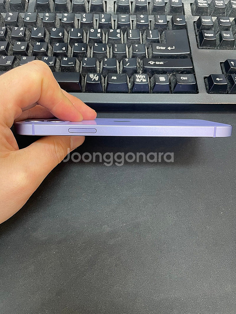 아이폰12 퍼플 128GB 상태좋은 중고27만팝니다.--4