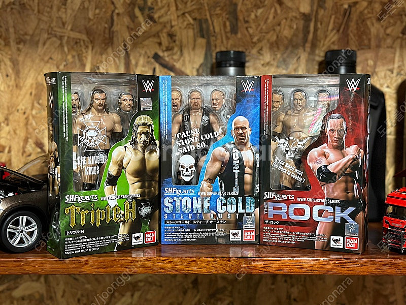 shf wwe 스톤콜드 트리플h 더 락--0