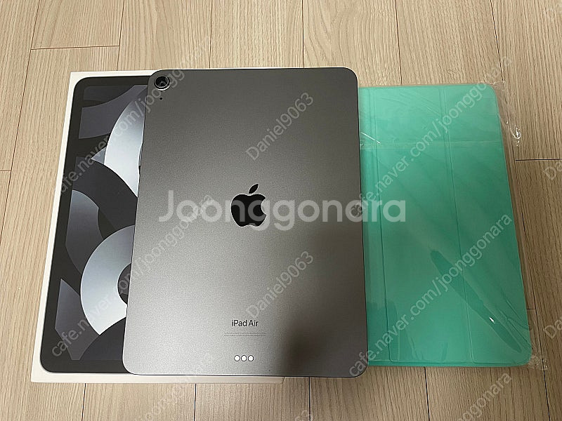 아이패드 에어5 스페이스그레이 무기스 거의새거 배터리 굿 급처합니다 !!--1