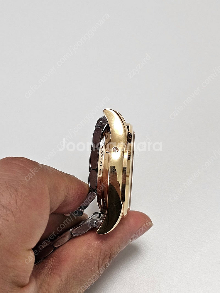 론진 헤리티지 크로노그래프 컬럼휠 18k 금통--6