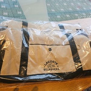 스타벅스 라코스테 멀티플백 가방 그린
