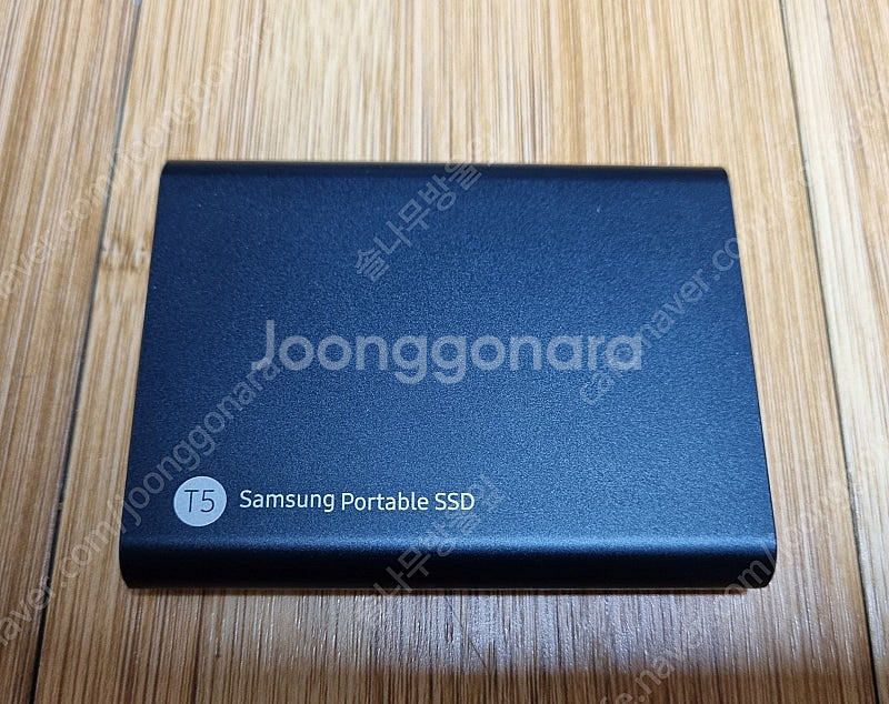 삼성 외장 SSD T5 1TB 팝니다 (EVO 아님)--3