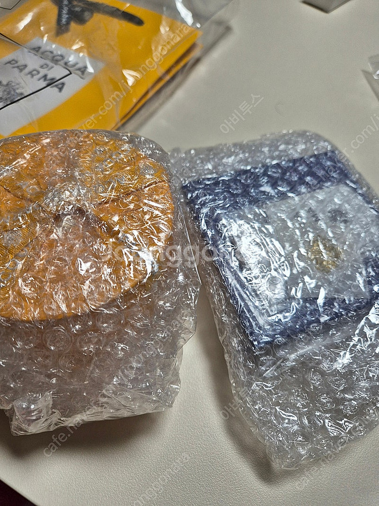 [백화점 매장 제품] 아쿠아디파르마 차량용 방향제 카트...--0
