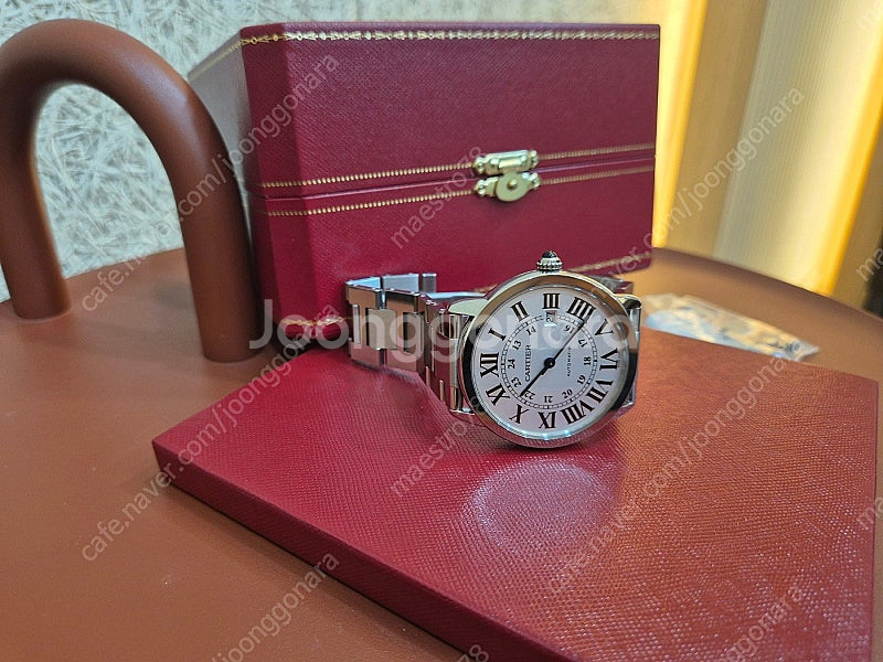 까르띠에 롱드솔로 42mm 오토매틱 팝니다.--0