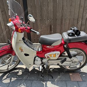22년식 슈퍼커브 110판매합니다