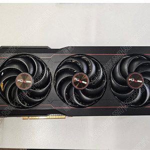 라데온 사파이어 6800xt 펄스 그래픽카드 판매합니다.