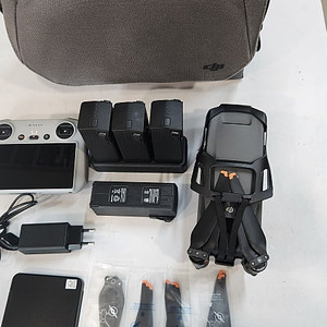 DJI Mavic3 Pro 매빅3 프로 플라이모어 콤보 저렴한 가격에 판매합니다.