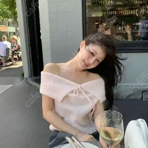 lillycotts 릴리코츠 오프숄더 슬리브리스 핑크