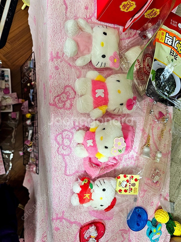 과일키티키티붕어빵롤케이크고전마이멜로디딸기포인트연장줄키티...--0