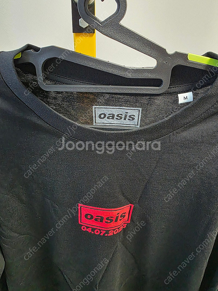 오아시스 월드투어 티셔츠 카디프 한정판--1