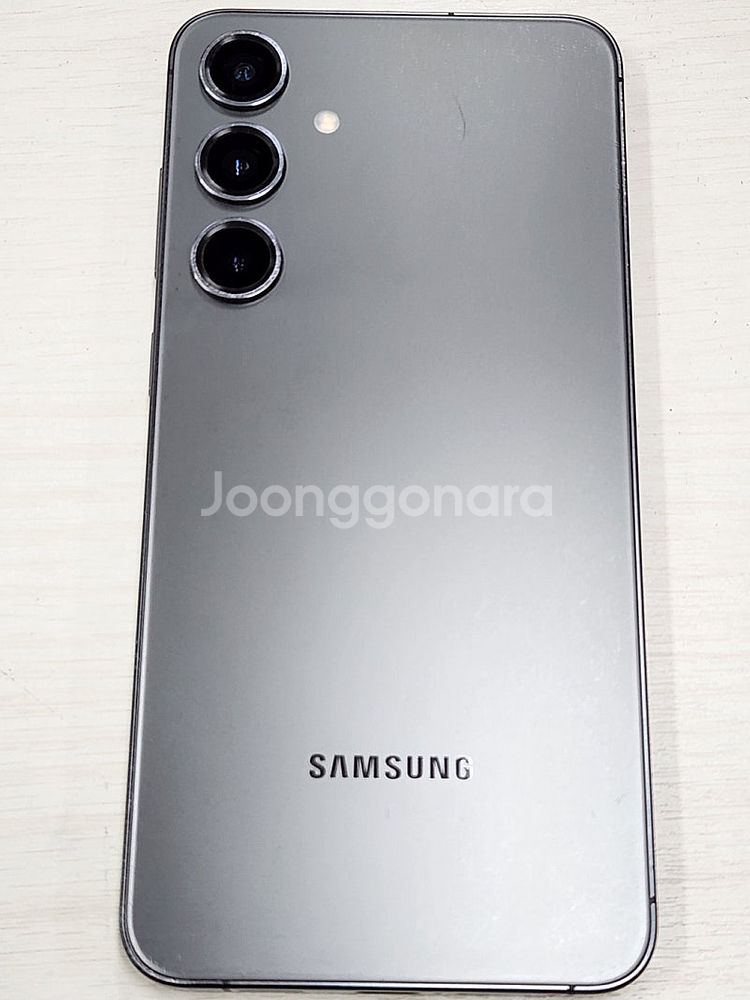 갤럭시 S24플러스 블랙색상 256용량 상태좋은 무잔상...--2