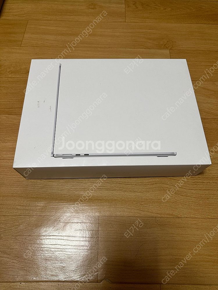 맥북 에어 M2 13 ssd512 ram8 풀박스--7