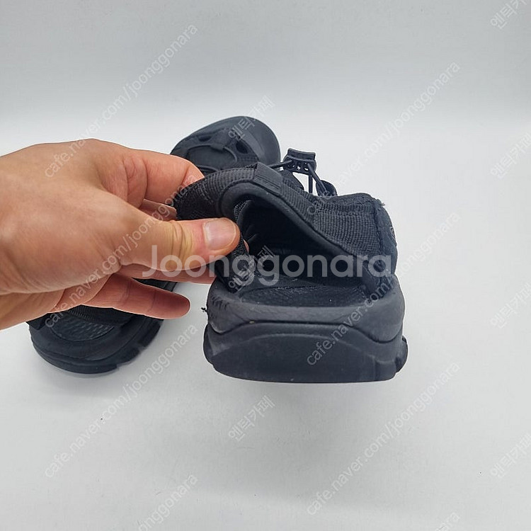 KEEN Newport H2 샌들 블랙 남성 260mm--7