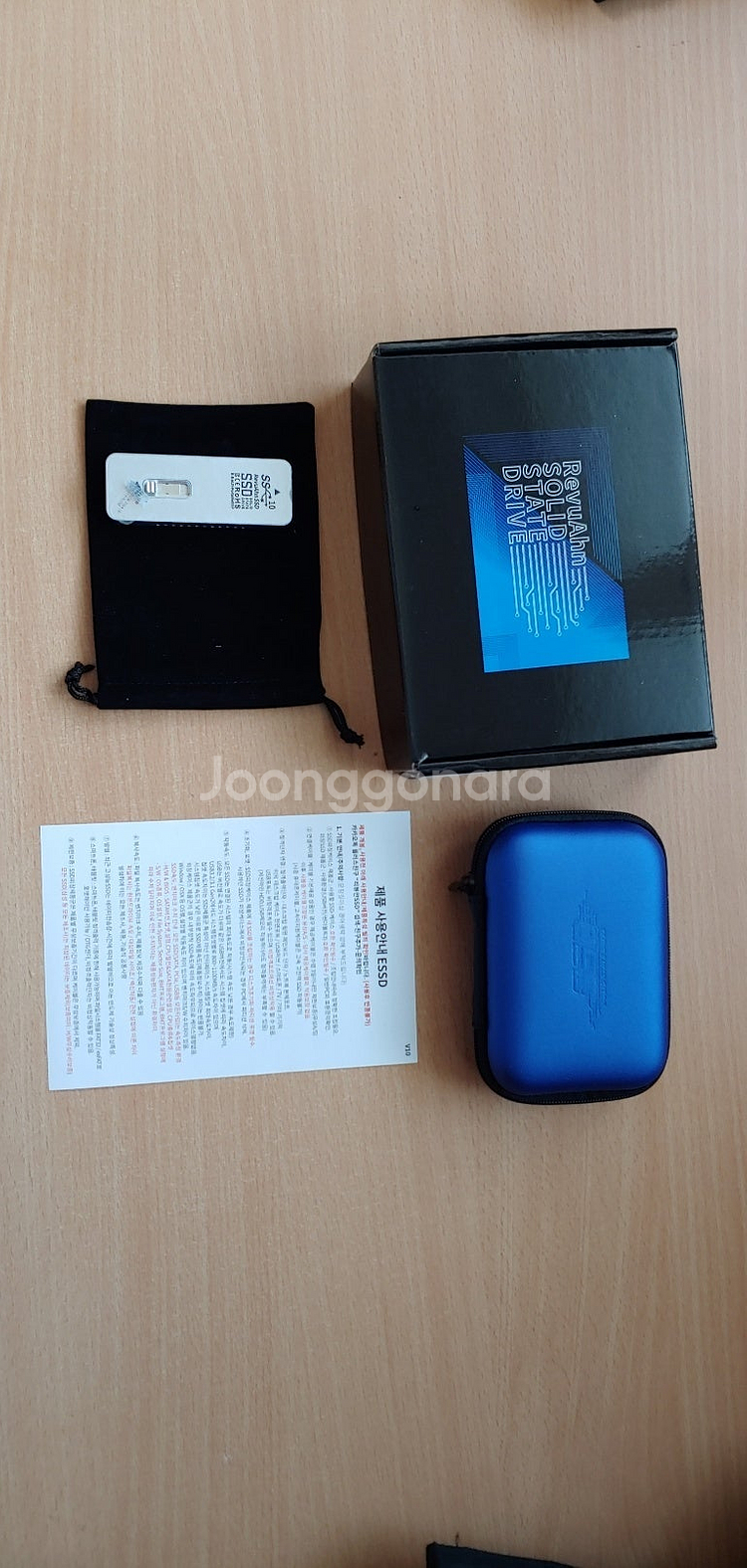 리뷰안 SSD 2TB UX400mini--0