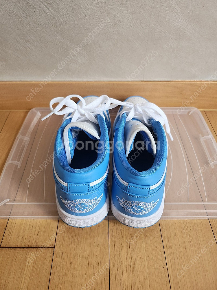 (택배) 나이키 에어 조던 1 로우 250mm--3