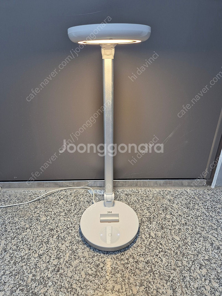 3M Led Air 7 이동형등기구 휴대폰거치가능 전등--1