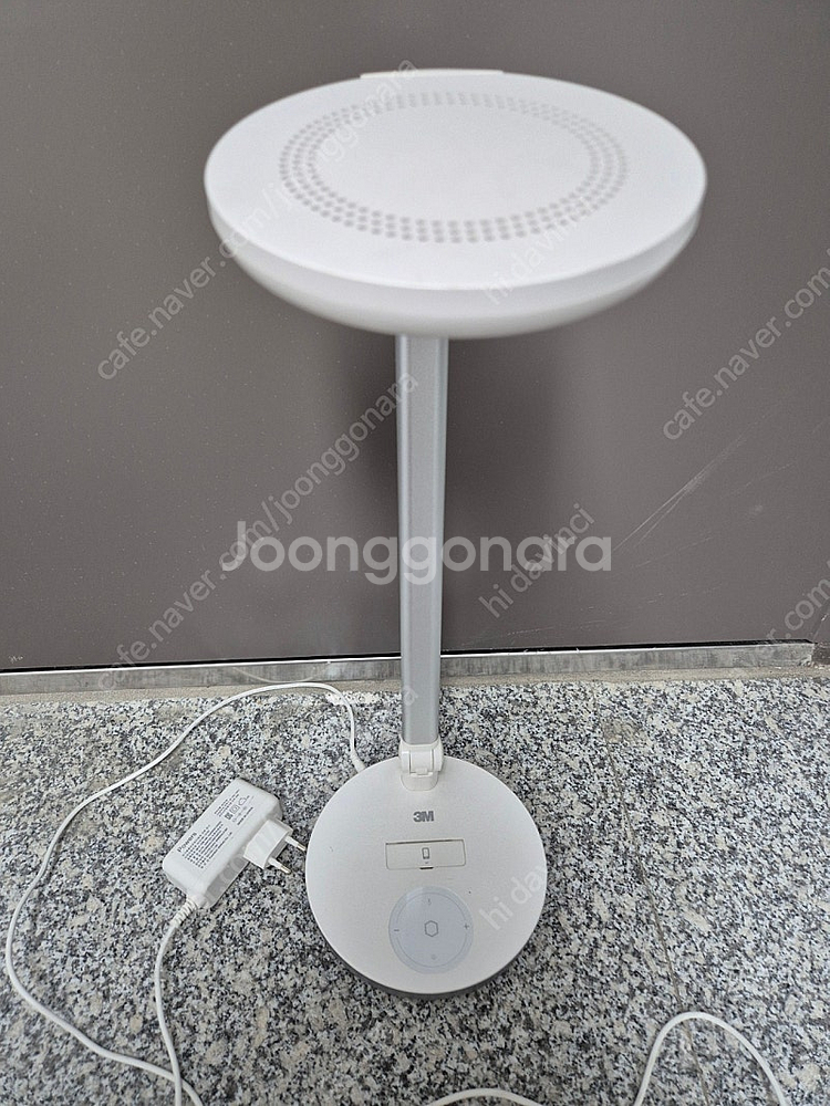 3M Led Air 7 이동형등기구 휴대폰거치가능 전등--2