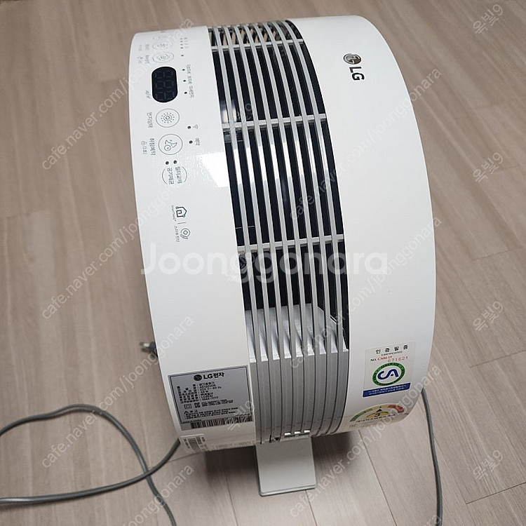 LG 퓨리케어 AS122VDS 공기청정기 판매합니다--2