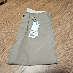 (새상품) 아웃스탠딩 오피서 치노 라이트베이지 M