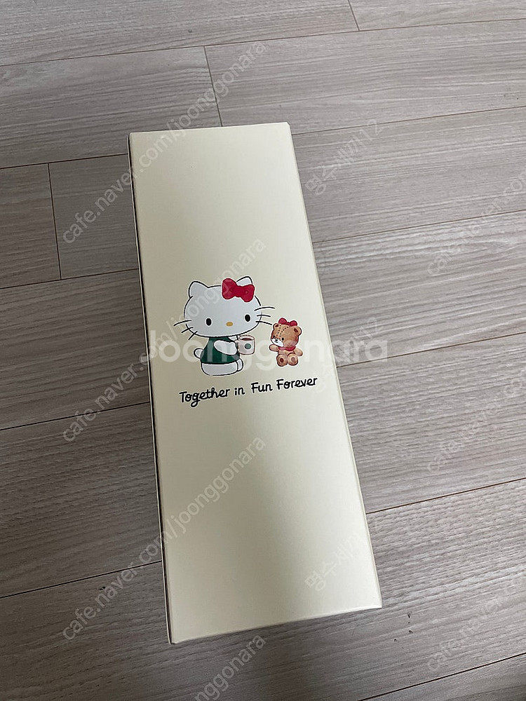 스타벅스 x 헬로 키티 SS 콜드컵 텀블러473ml--1
