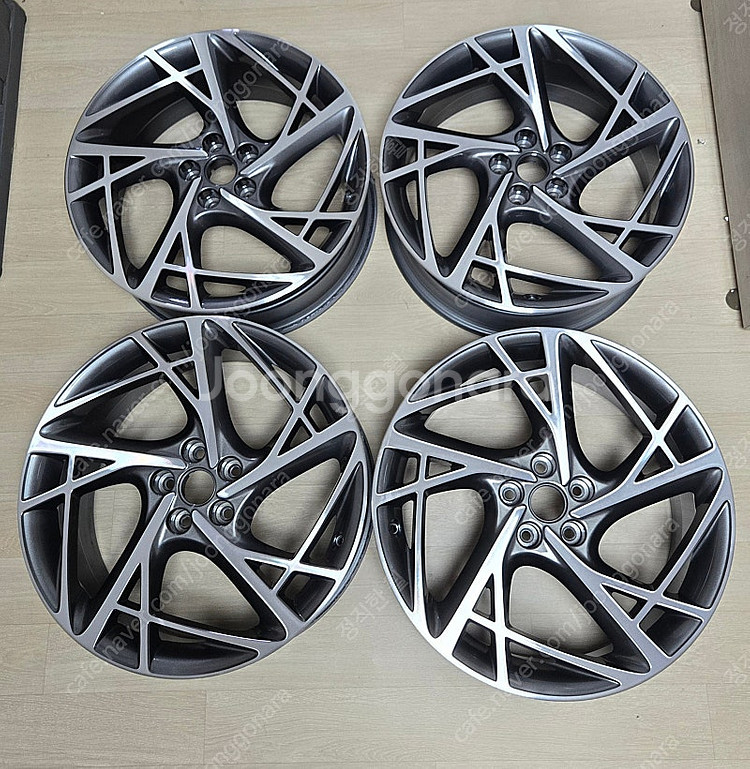 대품X] 80 제네시스 G90 RS4 20인치 순정 컷...--0