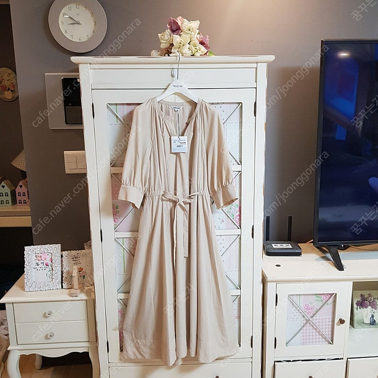 나이스클럽 라인 린 지고트 온앤온 잇미샤 샤틴 레니본 케네스레이디 에잇세컨즈 롱원피스 니트 가디건 블라우스 트위드자... 이미지