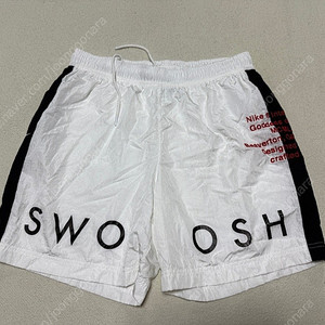 나이키 스우시 우븐 반바지 남성용 34인치 판매합니다