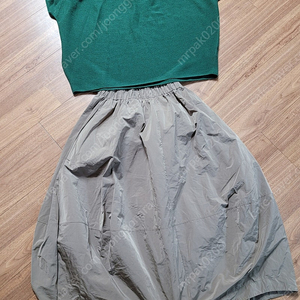 인레이먼트 홀가 니트 아방한치마 제평