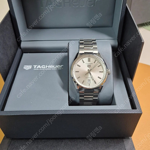 태그호이어 까레라 39mm 실버 판매합니다
