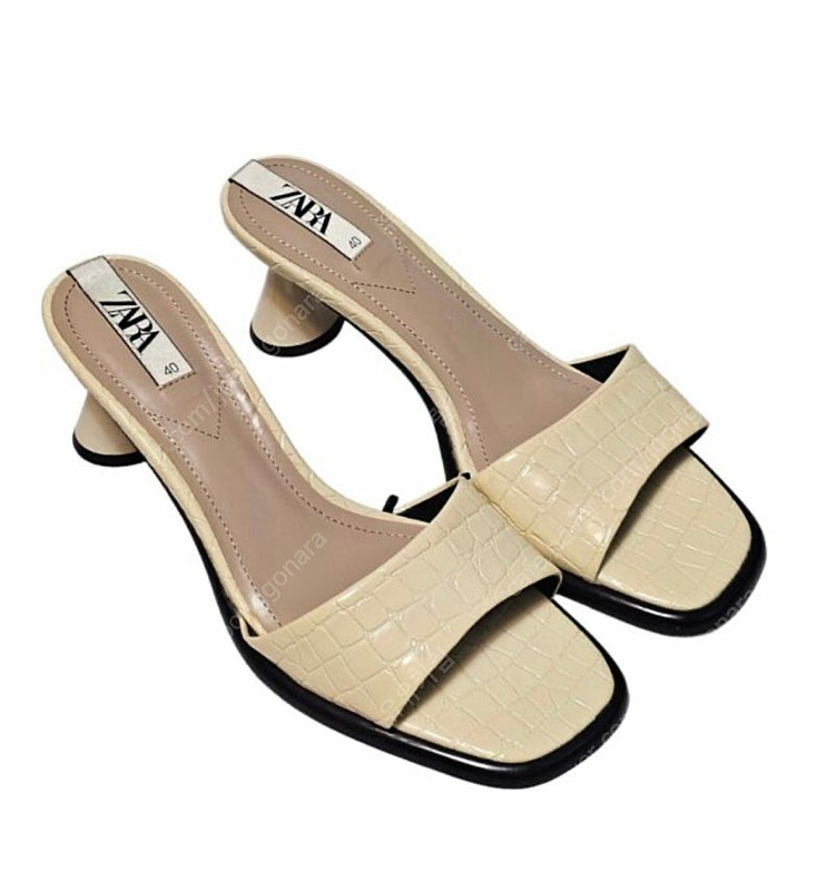 ZARA 자라 슬리퍼 뮬, 자라 여름 샌들 뮬 슬리퍼, 자라 애니멀 패턴 힐 샌들 이미지