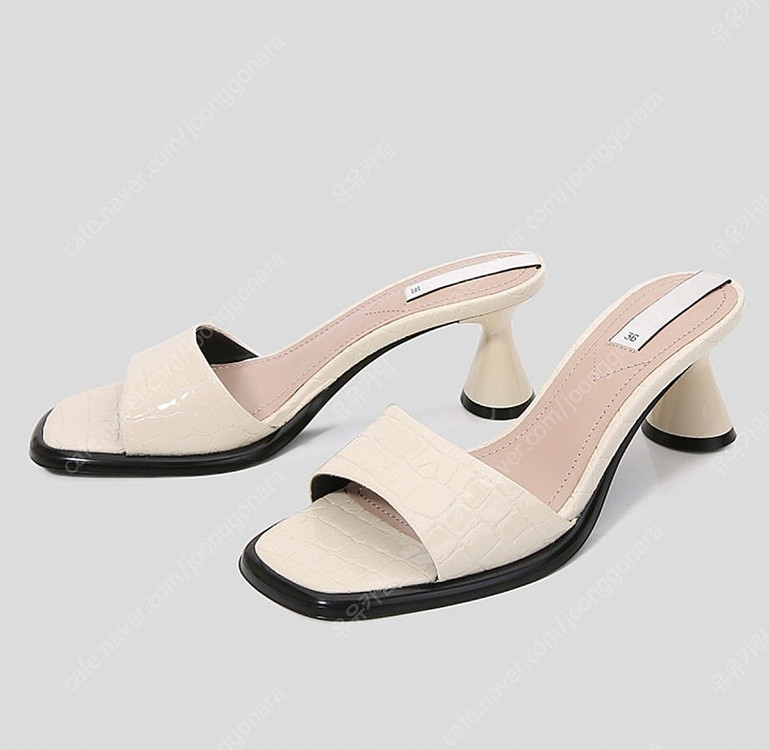 ZARA 자라 슬리퍼 뮬, 자라 여름 샌들 뮬 슬리퍼, 자라 애니멀 패턴 힐 샌들 이미지