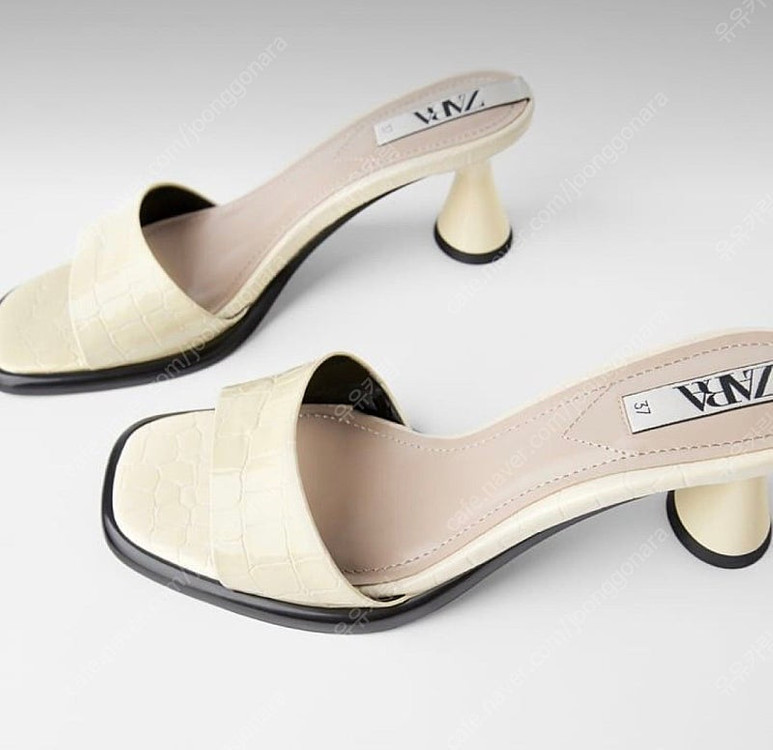 ZARA 자라 슬리퍼 뮬, 자라 여름 샌들 뮬 슬리퍼, 자라 애니멀 패턴 힐 샌들 이미지