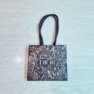 [정품]디올 쇼핑백 ,디올 종이 가방,디올 가방,디올 박스,디올 케이스,디올 박스,디올 종이백,디올 구성품