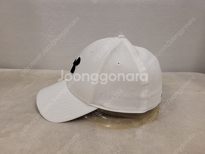 언더아머 모자 볼캡 56cm--1