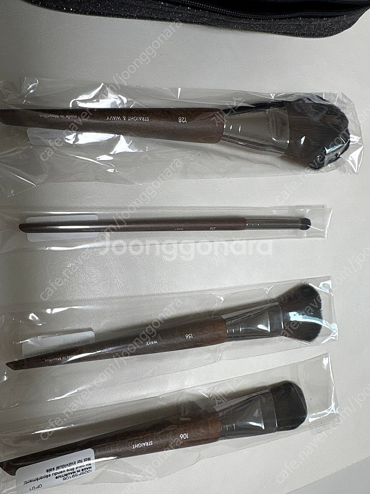 메이크업포에버 브러쉬 128 216 156 106 파우...--1