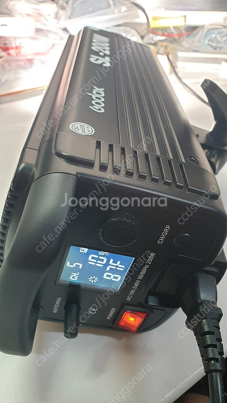 고독스 SL-200W 조명 1개--3