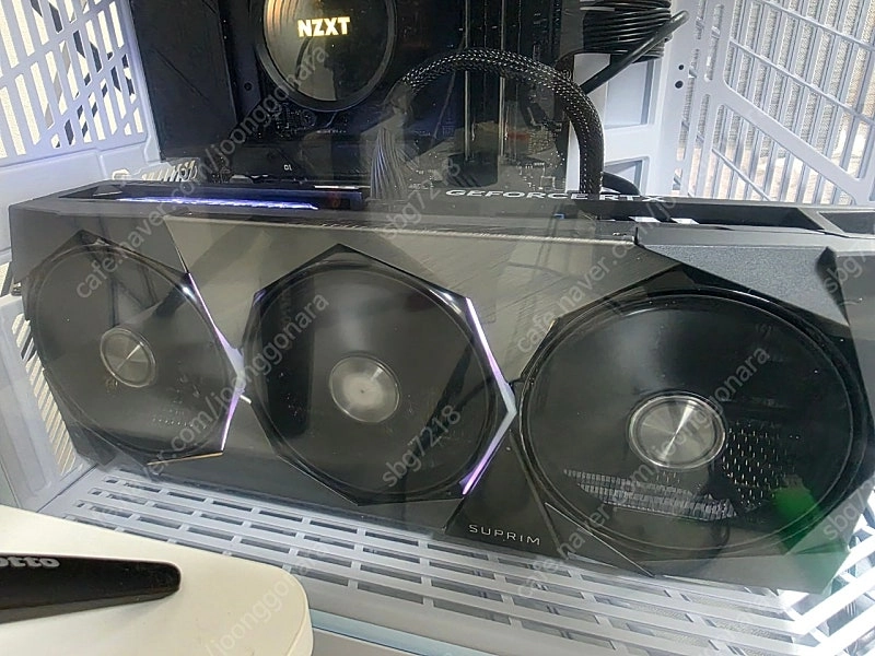 msi rtx5080 슈프림 팝니디 이미지