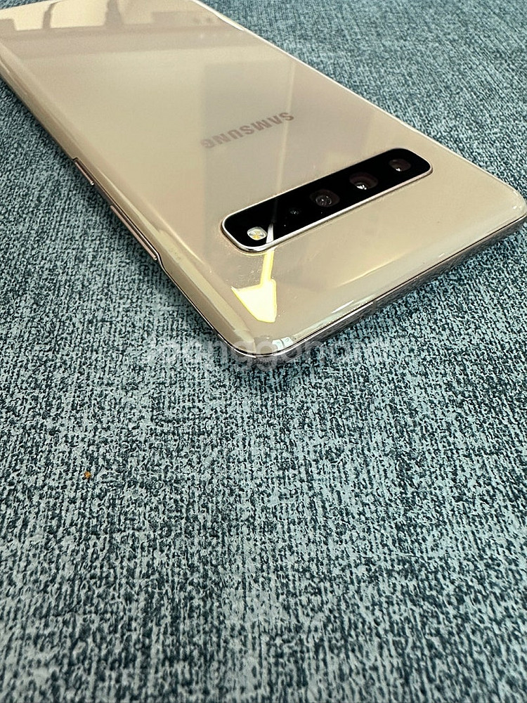 갤럭시S105G 256용량 골드색상 파손없는 게임용 서...--6