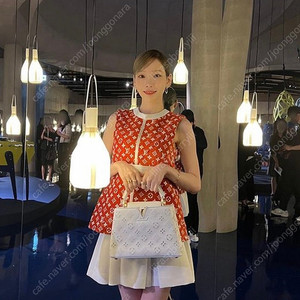 하루만 루이비통 리미티드 카퓌신BB 태연 가방 카푸신 한정판 가방 토트백