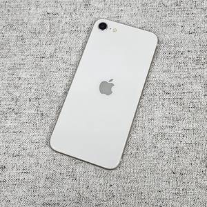 - 아이폰SE3 화이트 64GB 배터리100%/외관깔끔/ 21만 판매합니다