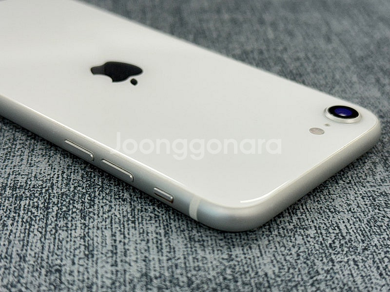 (자급제S급)아이폰SE2 화이트 256G 미파손 깨끗한 단말기 실사용 추천 20만 판매해요--5