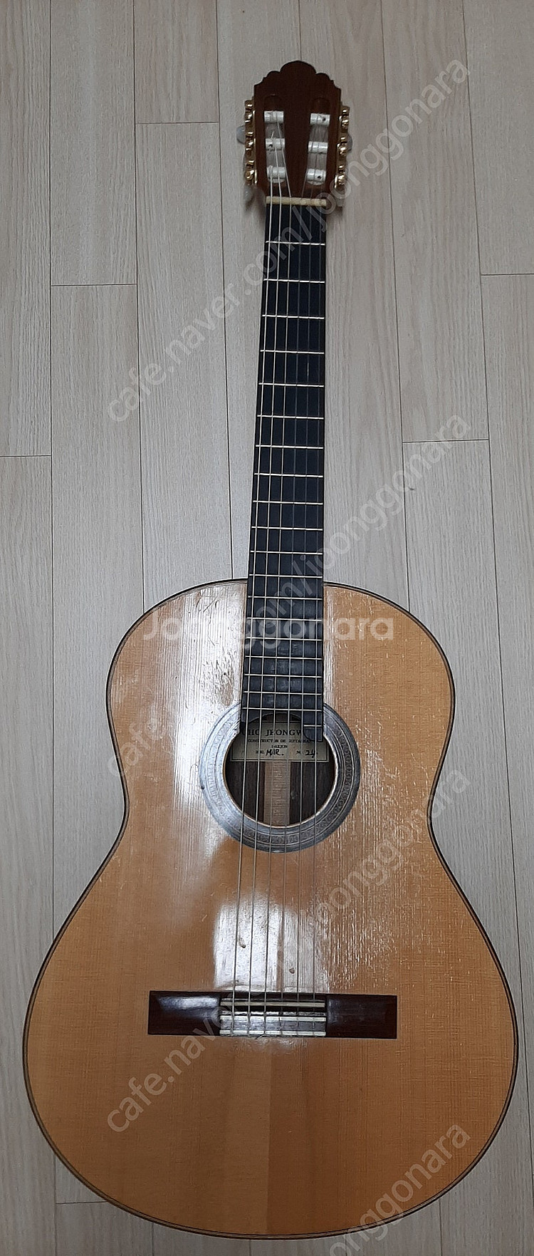 중고 클래식 기타 65cm 표준사이즈 케이스 포함 12...--3