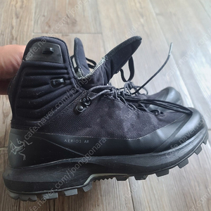 아크테릭스 에어리어스AR 260사이즈 판매합니다