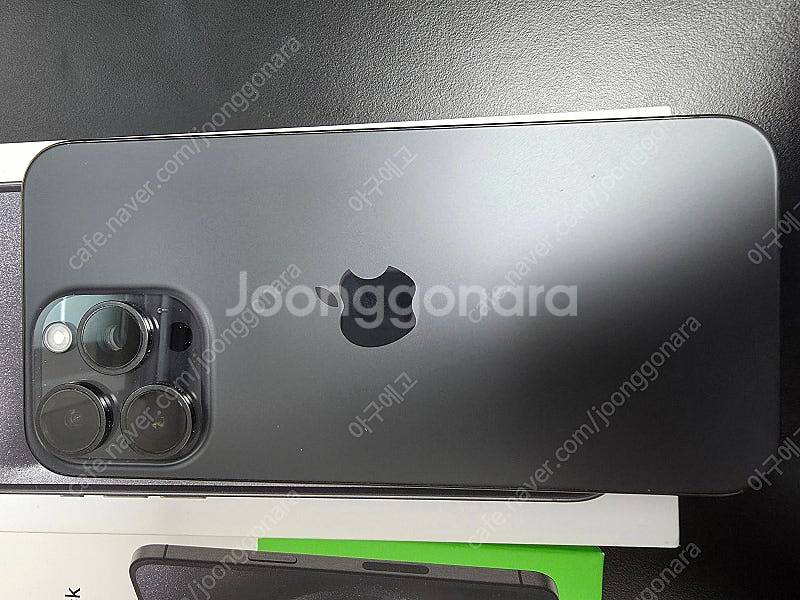 아이폰 15 Pro Max 블랙 512 애케플 팝니다--4