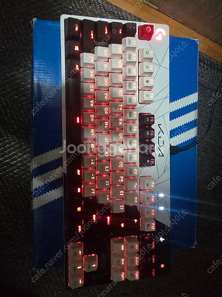 로지텍GPRO KDA에디션 키보드--0