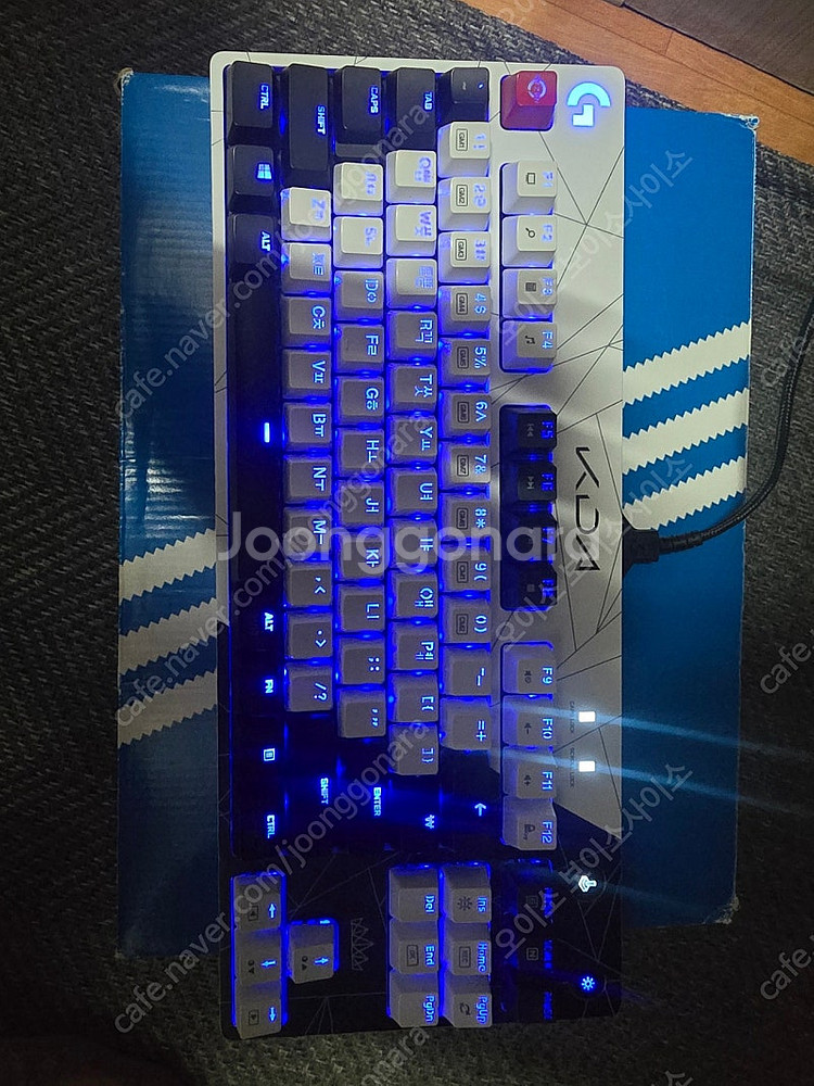 로지텍GPRO KDA에디션 키보드--2