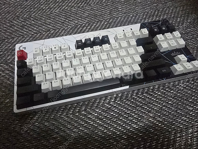 로지텍GPRO KDA에디션 키보드--3