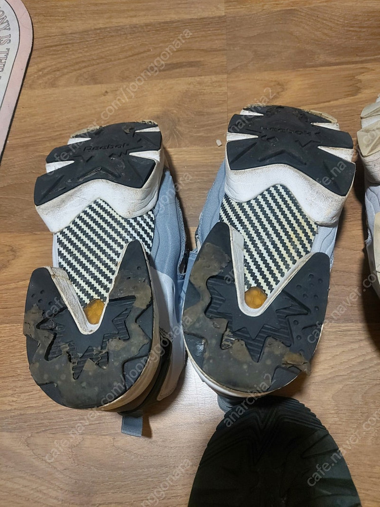 한정판 콜라보 넘버링 시트론 퓨리 270 이미지