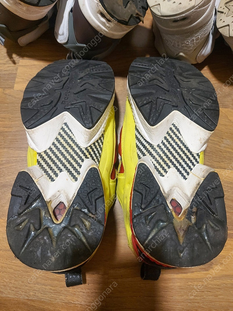 한정판 콜라보 넘버링 시트론 퓨리 270 이미지